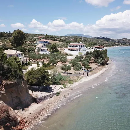El Mar Apartment Kómboi
