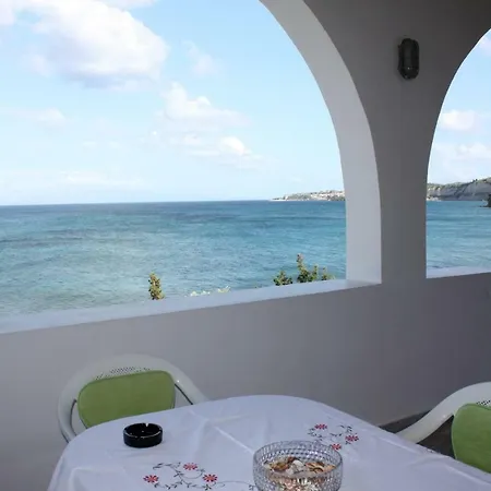 El Mar Apartment