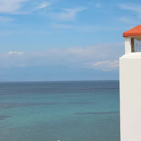 El Mar Apartment *